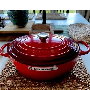 8 Quart—# 33  CERISE POT